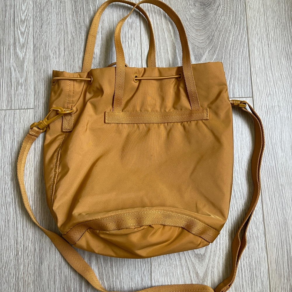 Uniqlo Bucket Bag Yellow (Medium)